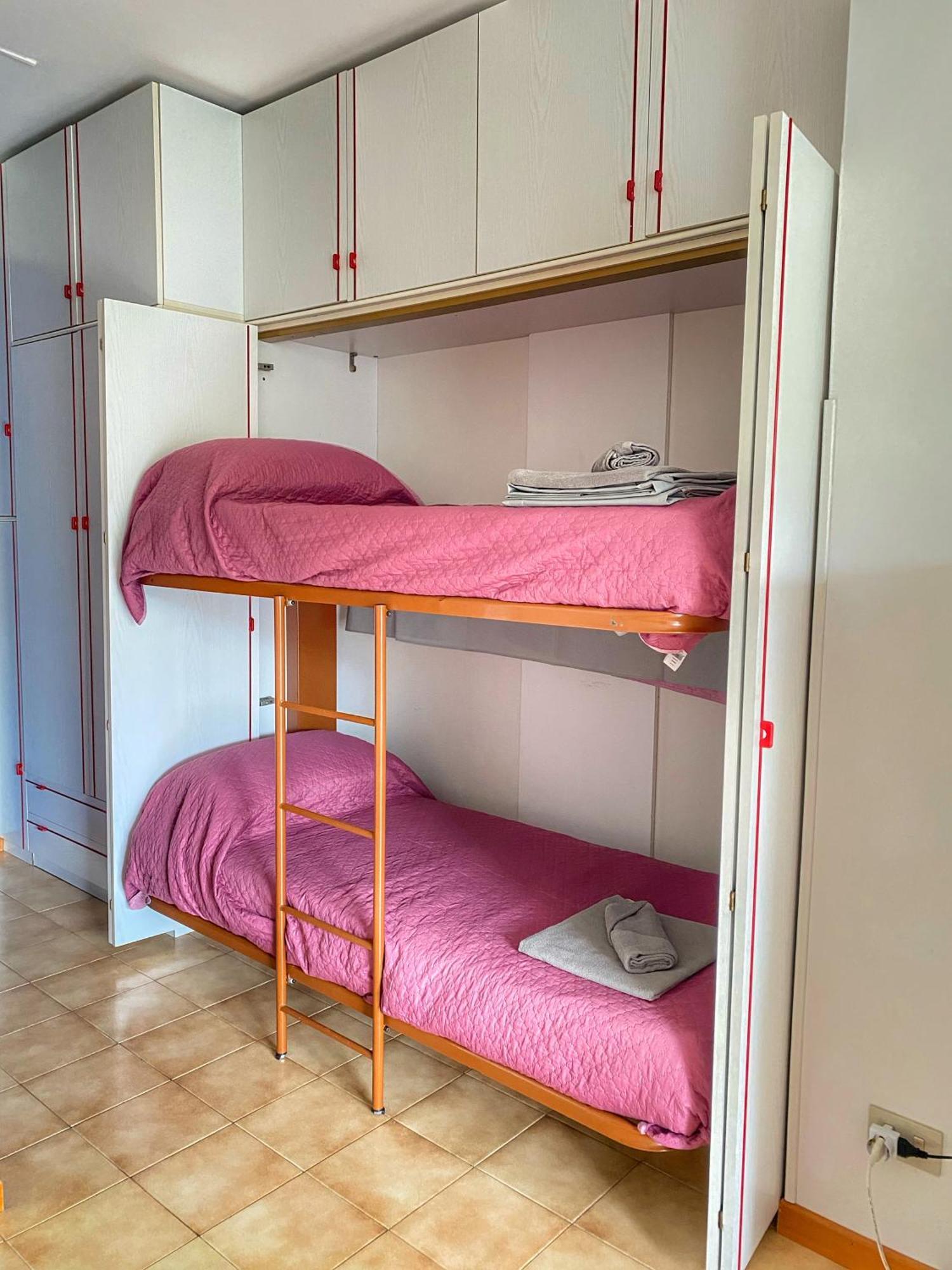 Apartment Grazioso N 61 A 100 Mt Dal Mare *